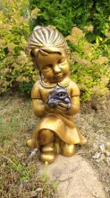 Скульптура "Девочка с лягушкой " фонтан