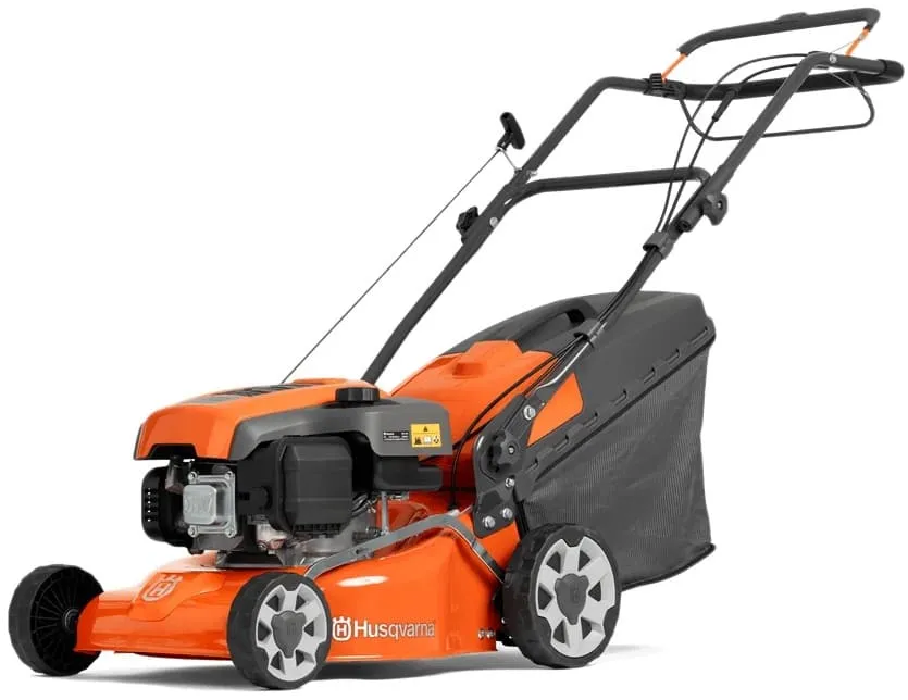 5. Husqvarna LC 140SP — премиальная бензиновая газонокосилка