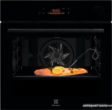 Электрический духовой шкаф Electrolux SteamBoost 800 EOB8S39Z