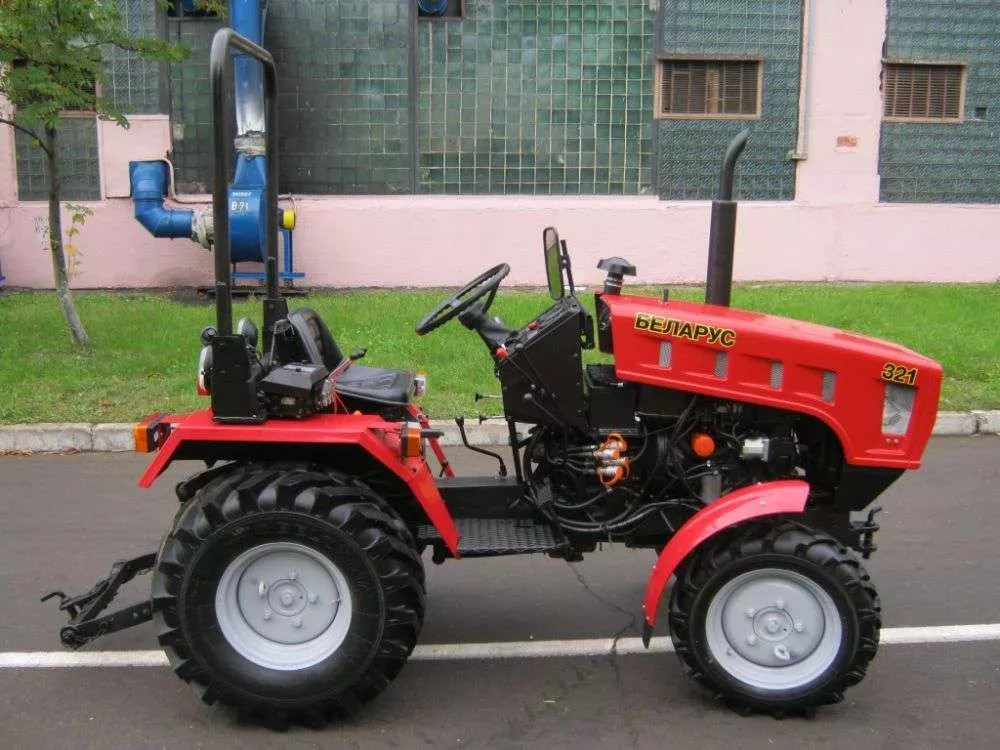 Трактор "Беларус-321" (ОАО "БЗТДиА")