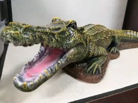 Скульптура " Крокодил 2 "