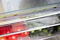 Холодильник с морозильником Beko RCNK400E20ZW