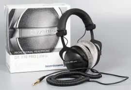 Наушники Beyerdynamic DT 770 PRO 250 Ohm