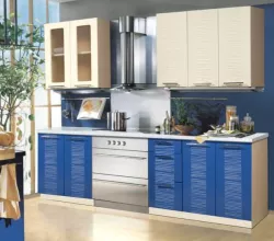 Глянцевая кухня Оля МДФ прямая 1,4 метра ваниль синий