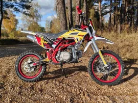 Мотоцикл Rockot BASIC 125E Jokester 2.0 без ЭПТС