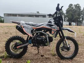 Питбайк AVM Blaze 125E