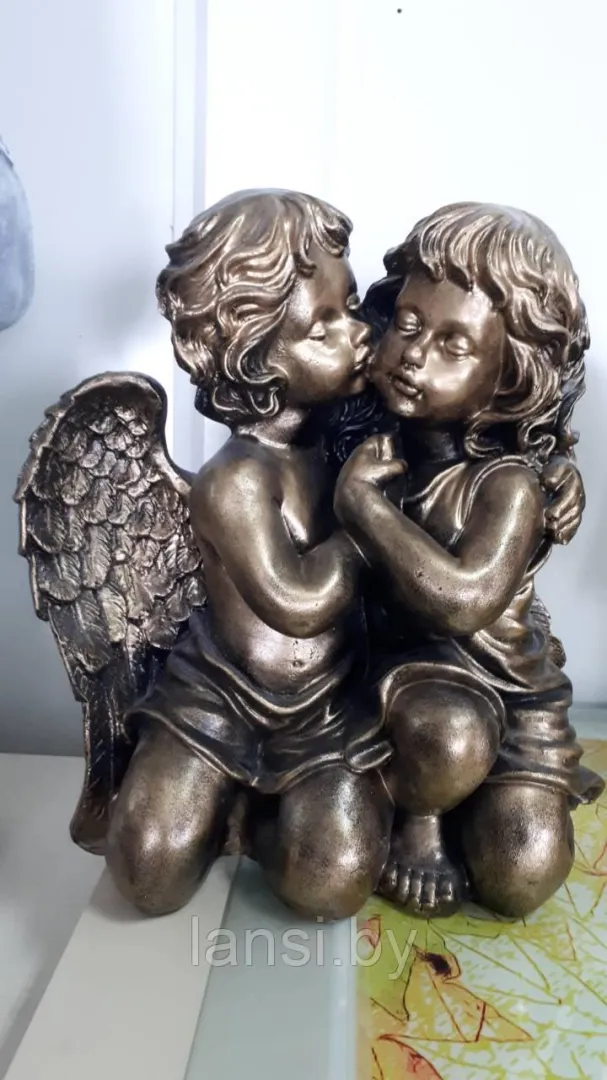 Фигурка "Девочка с ангелом"