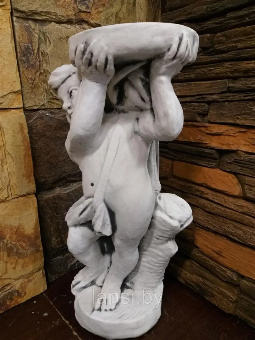Скульптура "Подиум амур"