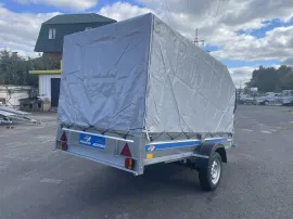 Прицеп Кремень профи 3,01,56 с бортом 31 см с тентом 120 см (усиленный передний и задний борт)