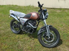 Мотоцикл Racer RC250CK-A Triumph