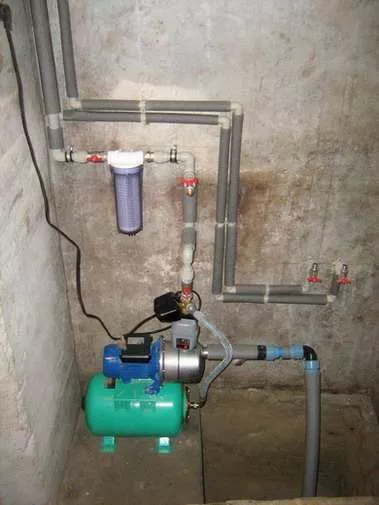Бурение скважин для воды самым надёжным методом:вручнуюи обустройство скважин для воды под ключ