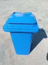 Пластиковый мусорный контейнер 120 литров ESE синий