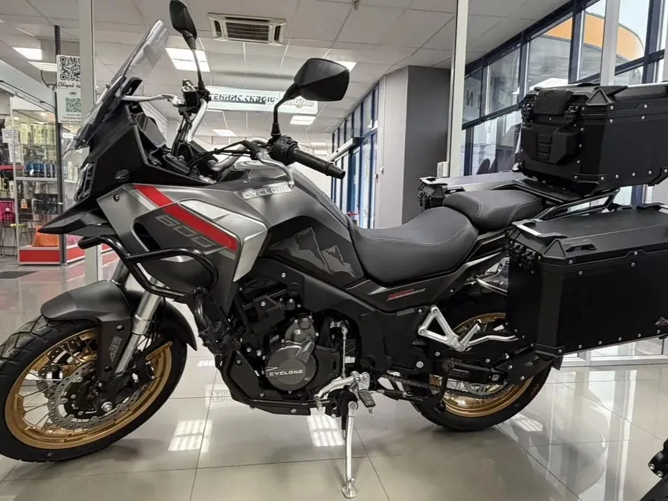  RX600 ADV