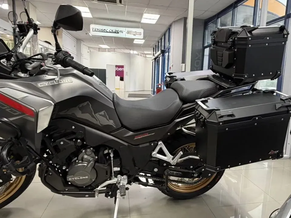  RX600 ADV