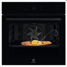 Духовой шкаф Electrolux SteamBoost 800 COB8S39WZ