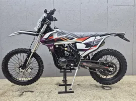 Мотоцикл Avantis A7 NEW PR300