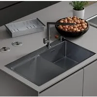 Кухонная мойка Roxen Vespa 560230-70RB PVD графит (с коландером и дозатором)