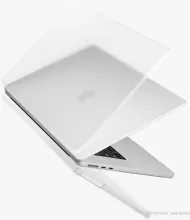 Чехол-накладка Uniq Claro для MacBook Air 13 2022 (прозрачный)